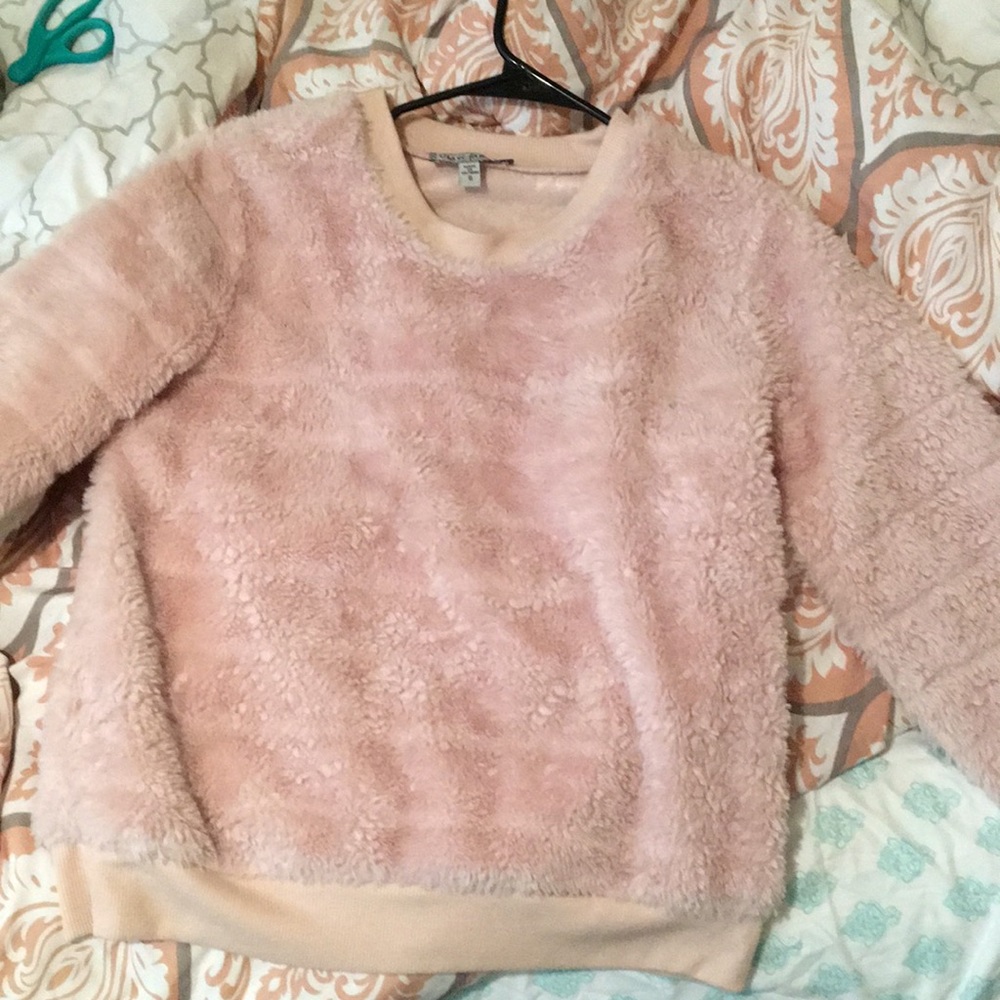 Fur pullover